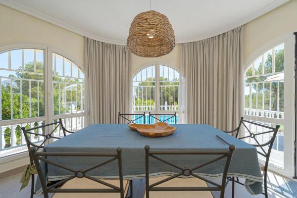 Casa independiente en calle Mar de Kara, 23