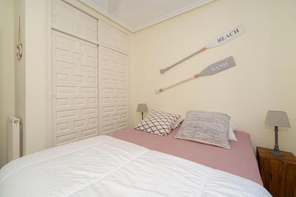 Casa independiente en calle Mar de Kara, 23