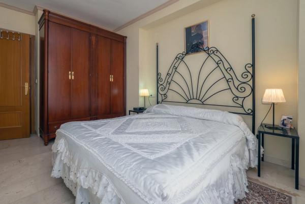 Chalet adosado en calle la Fonteta