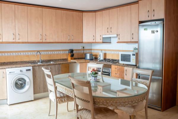 Chalet adosado en calle la Fonteta