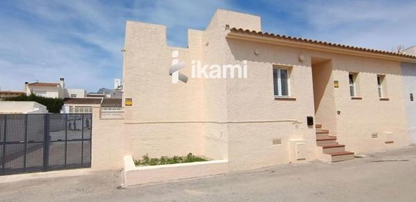 Chalet en calle Amsterdam