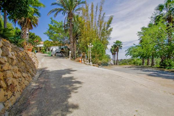 Casa independiente en Partida Captivador