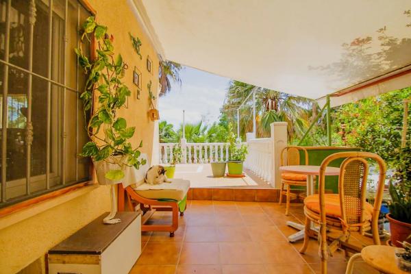 Casa independiente en Partida Captivador