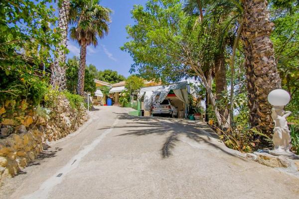 Casa independiente en Partida Captivador