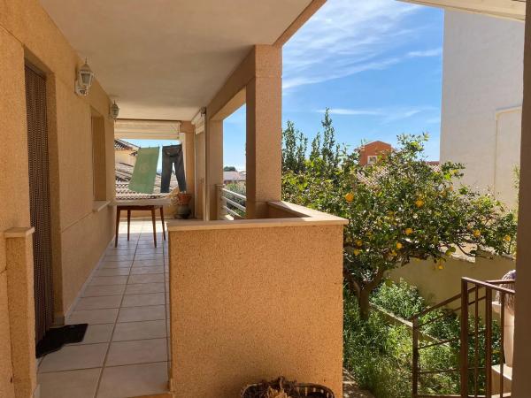 Casa independiente en calle Estocolmo