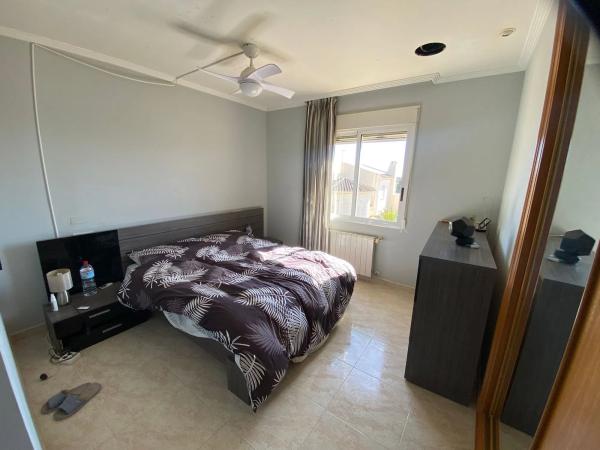 Casa independiente en calle Estocolmo