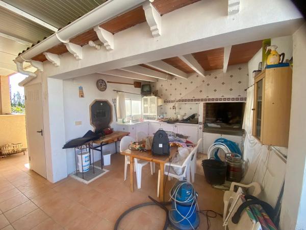 Casa independiente en calle Estocolmo