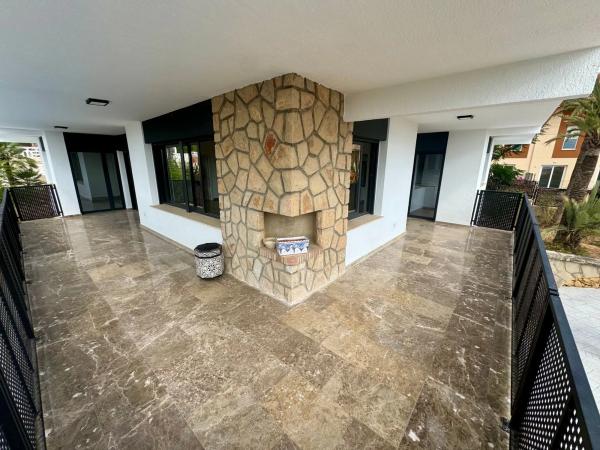 Casa independiente en calle Carrascar de Parcent, 17