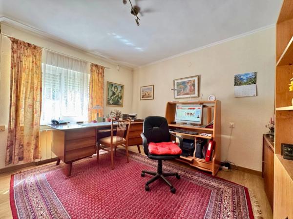 Casa independiente en camino de la Monja