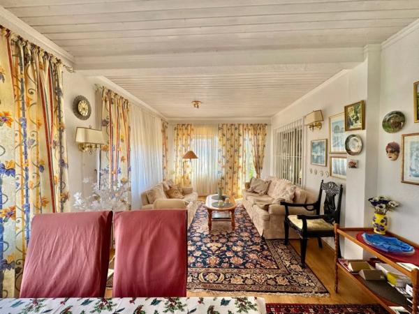 Casa independiente en camino de la Monja