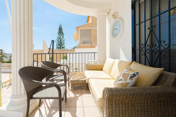 Casa independiente en calle Helsinki, 17