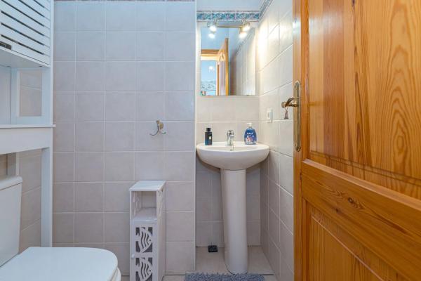 Casa independiente en calle Helsinki, 17