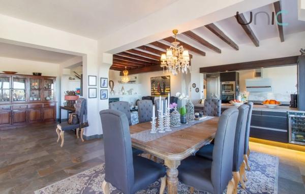 Casa independiente en avenida de Coloma