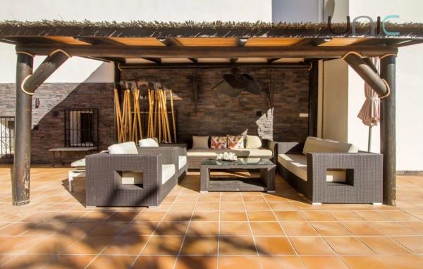 Casa independiente en avenida de Coloma