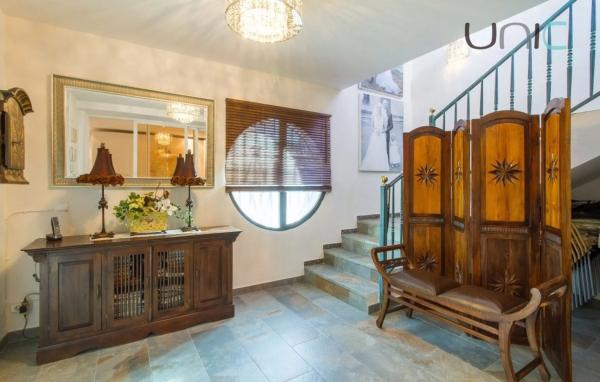 Casa independiente en avenida de Coloma