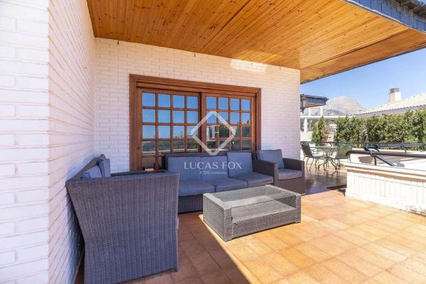 Casa independiente en Urbanizacion Caravana