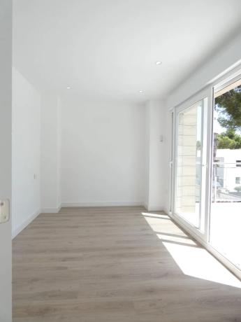 Casa independiente en avenida de Coloma