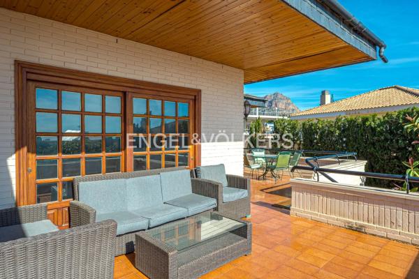 Casa independiente en Urbanizacion Caravana