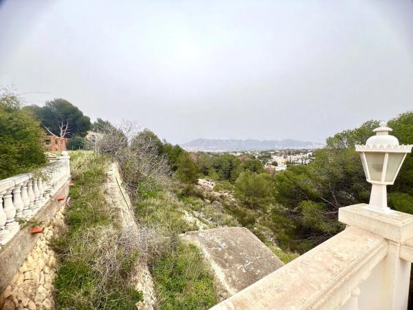 Chalet en San Rafael - Nucia Park