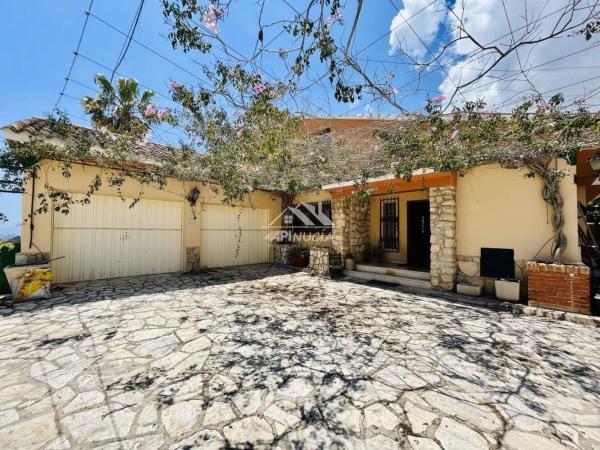 Chalet en calle Serra Montcabrer, 16 -22