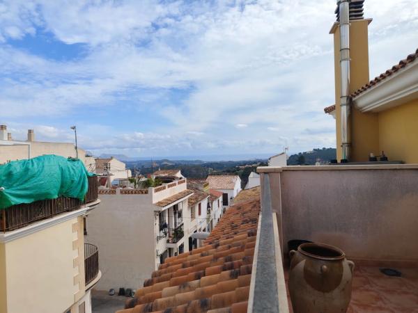 Chalet adosado en calle la Fonteta, 8