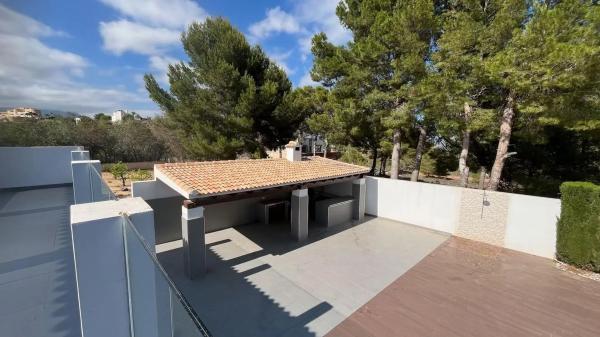 Casa independiente en avenida de Coloma