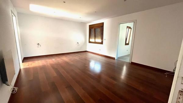 Casa independiente en avenida de Coloma