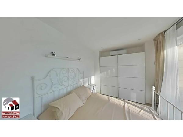 Casa independiente en avenida de Coloma