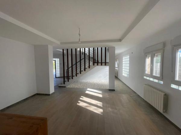 Casa independiente en calle Acacies, 1