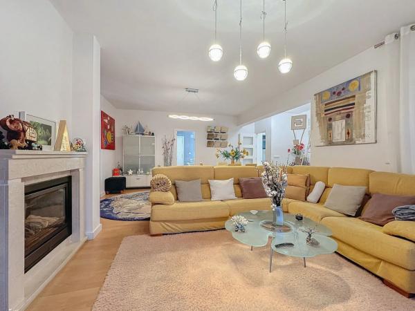 Casa independiente en calle Gregal