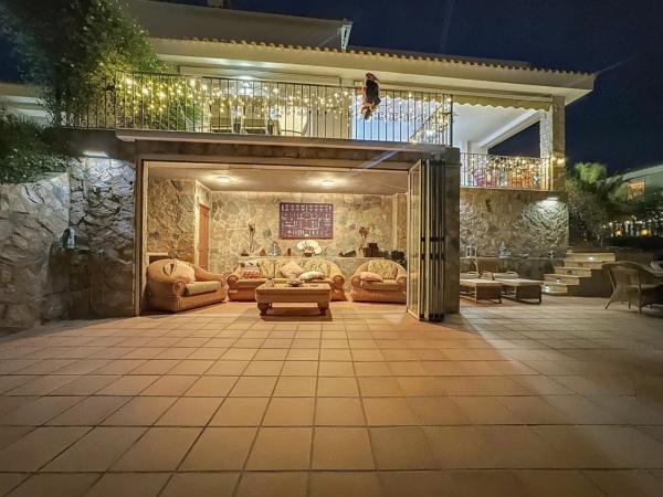 Casa independiente en calle Gregal