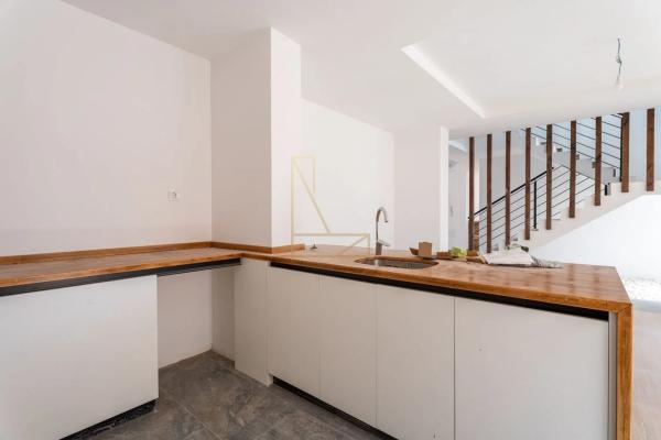 Casa independiente en calle Acacies