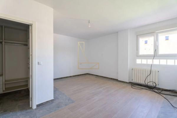 Casa independiente en calle Acacies