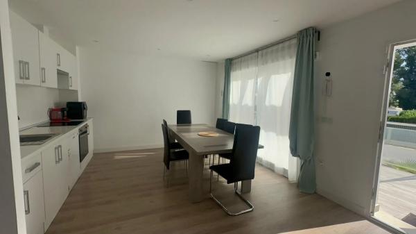 Casa independiente en avenida de Coloma