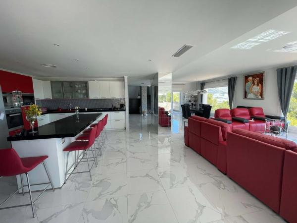 Chalet en Montebello - Nou Espai