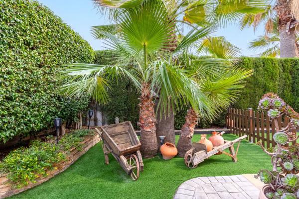 Casa independiente en calle flamenca