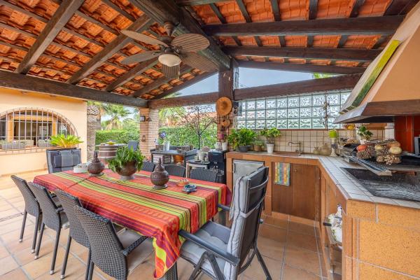 Casa independiente en calle flamenca