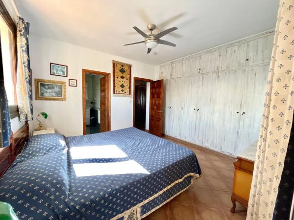 Casa independiente en calle Vall de Beneixama