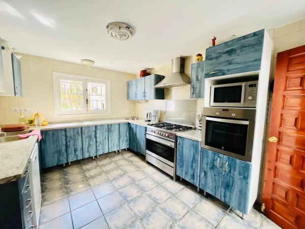 Casa independiente en calle Vall de Beneixama