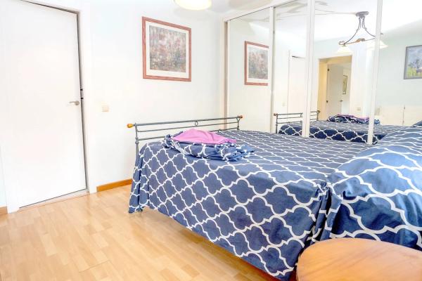 Casa independiente en avenida de Coloma