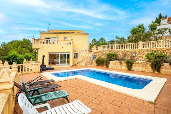 Casa independiente en avenida de Coloma