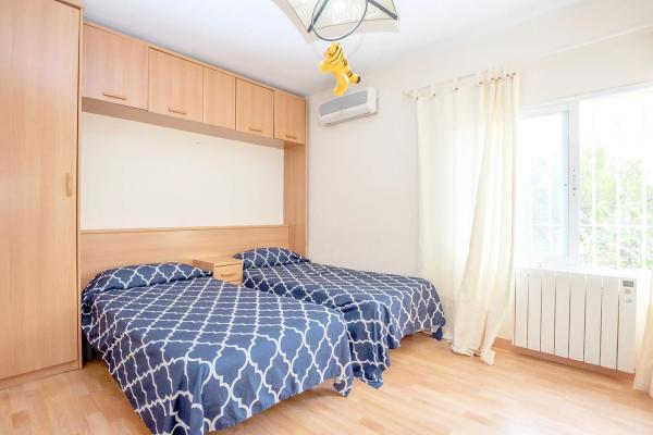 Casa independiente en avenida de Coloma