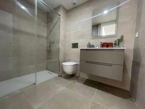 Chalet adosado en avenida Serra D'Aitana, 7