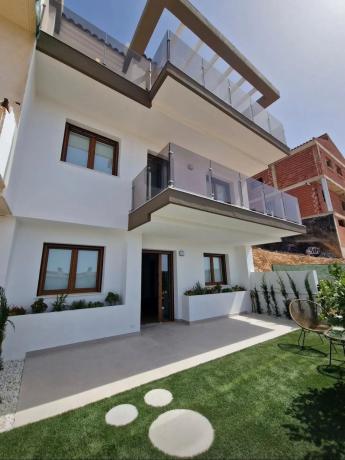 Chalet adosado en avenida Serra D'Aitana, 7