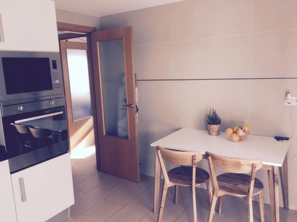 Casa independiente en calle Luxemburgo