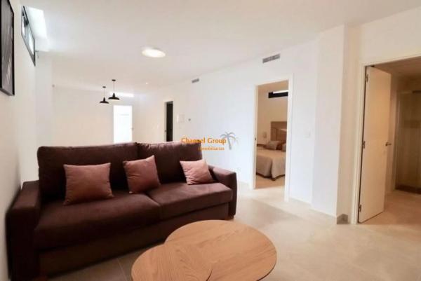 Chalet pareado en calle Barbados