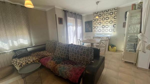 Casa independiente en calle Serrella