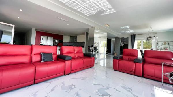 Chalet en La Nucia Pueblo