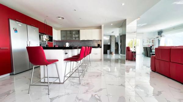 Chalet en La Nucia Pueblo