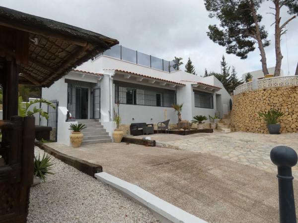 Casa independiente en calle Oslo